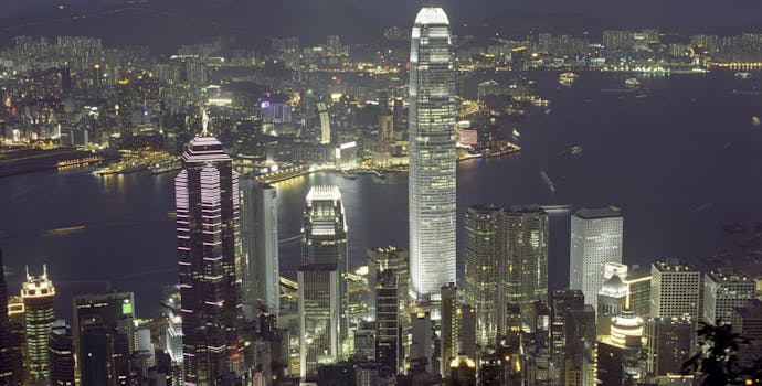 从太平山俯瞰香港海港和九龙