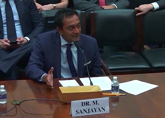 Sanjayan在国会作证