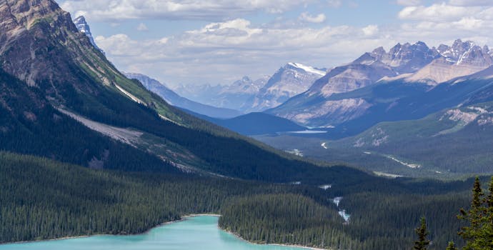 Lake, mountain, sky in Canada